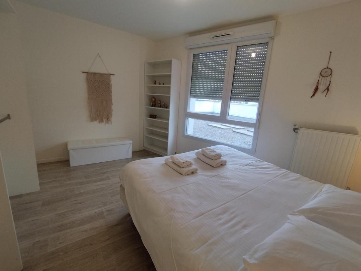 Saint Denis Appartement 2 Chambres Avec Parking Kültér fotó